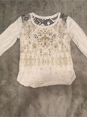 Miss Me Cream Aztec-Pattern Long Sleeve Tee with Gold Accents